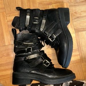 DKNY boots s7